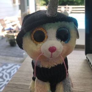 Meet your Posher, Eric